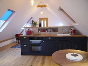 The Studio @ Bridge Cottage - Image 3