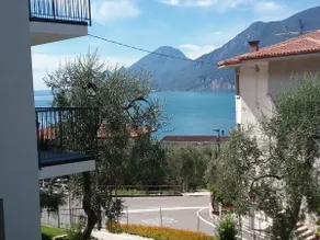 \"Spacious lake view apartment\" - Image 3