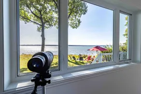 Beautiful House – Panoramic View of the River - Image 4