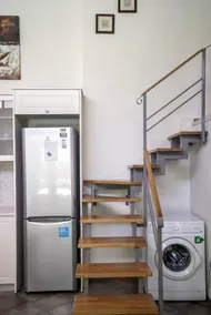 house in the garden - Image 5