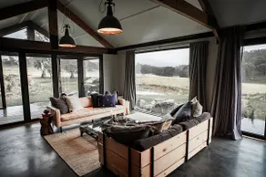 * MOUNTAIN ESCAPE * Fireplace * Pets Welcome - Image 4