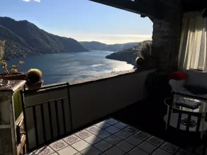 Appartamento \"Casa di pietra e dependance 7 pers\" con Vista Lago & Wi-Fi - Image 4