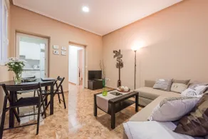 Delightful Apt. Historic District - Sol - Image 2