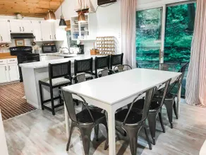 Lake Michigan Beach House |Sleeps 12 Walk to Beach - Image 3