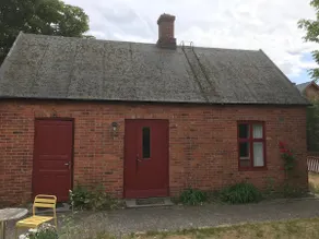 Charming guest house in Åhus - Image 3
