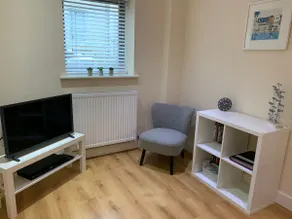 Modern 1 bed Barbican apartment, private parking - Image 3