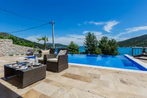 LUXE! Villa am Meer!15 Minuten vom Flughafen Split entfernt, Kamin, Infinity-Pool, Kajak - Image 3