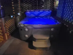 HOT TUB SUNFLOWER OASIS HOME - Image 2