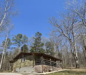 Country Cabin Livin’/Upscale & Private - Image 2