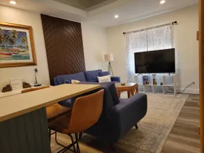 Cocoa Village Hideaway - Image 5