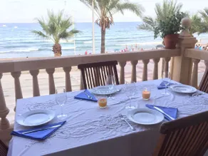 Beautiful apartment facing the sea. Large terrace - Image 4