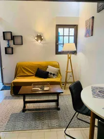 Mezzanine studio in the center of the village - Image 2