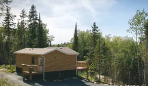 Bear's Den Cabin - Lakewood Park Cabins - Image 2