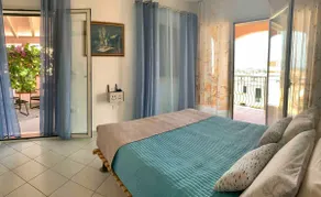 Rare Find: Sea View & Private Parking · 3 Terraces - Image 4