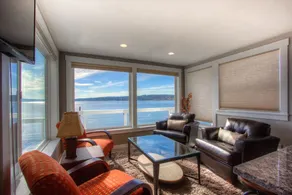 Captain's House- On the Water with Beach - Image 5