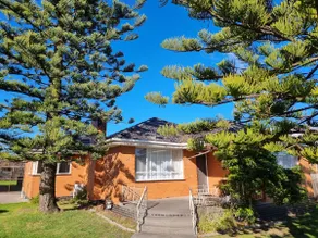Tullamarine home near airport and shopping! - Image 3