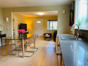 Two bedrooms, one bathroom, large kitchen, private bungalow - Image 2