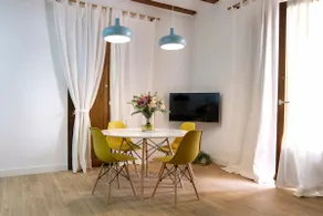 La Reina Apartment - Image 2