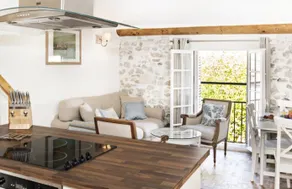 Chic appt with AC/WIFI for 4 in center old Antibes - Image 3