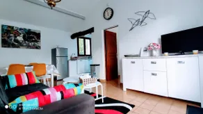 Air-conditioned VACATION RENTAL in Saint-Palais-sur-Mer - Image 2