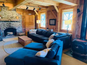 Windham Farmhouse Escape w/hot tub - Image 4