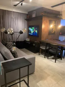 Decorated apartment with garage and 24-hour concierge - Image 3