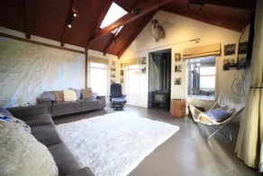 Raspberry Hut, Huge Spaces & Panoramic Views - Image 3