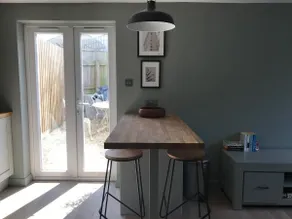 Beautiful self-contained lodge in quiet village - Image 3