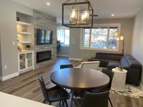 Luxury Getaway, 1 block from the beach! - Image 3