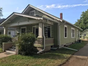 ~Charming Small Town Bungalow~3BR Family Friendly! - Image 2