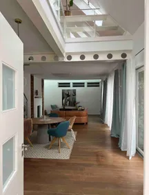 Art Loft in Central Munich; Four Big Bedrooms - Image 2