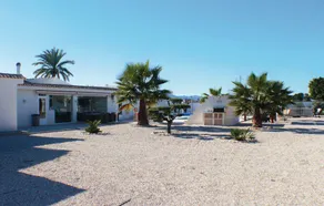 Ruby vacation home in Crevillente, Alicante - Image 3