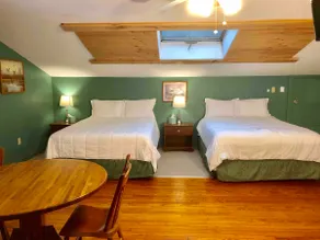 Spacious Pocono Loft, Private Close to Everything - Image 2