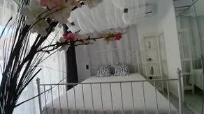 OpenSky Pool - 50sqm apartment with pool - Image 2