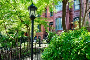 Capitol Hill Historic Apt•Sleeps 6•Free Parking - Image 5