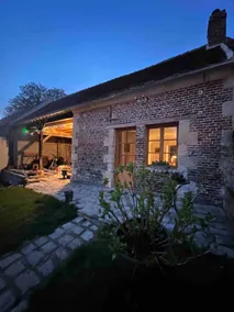 Quiet studio in the heart of an old village - Image 4