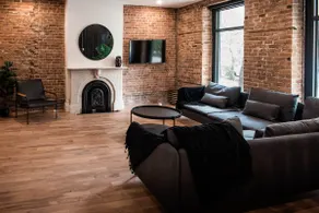 Château Deluxe // Vieux-Québec, Énorme Maison - Image 4