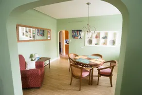 Bright & beautiful lakeview 2BR, near downtown - 1 - Image 4