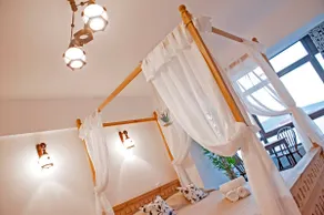 Studio w/ AC & Free Pkg - Wooden furniture - Image 3