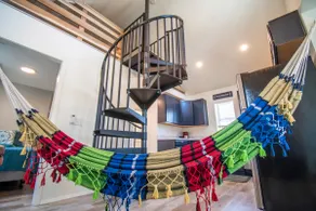 Omaha’s #1 Unique Tiny House Experience - Image 4