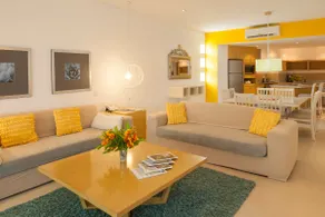 Huge Sunny Penthouse on Golf Course - Image 4
