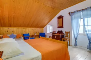Secluded house in the nature on island of Losinj - Image 3