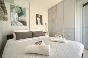 Sunny attic ,spectacular Acropolis view - Image 2