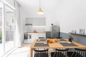 2BDR DESIGNER APT3 w/TERRACE&ROOF ACCESS ACROPOLIS - Image 3