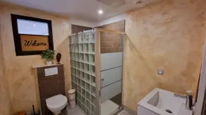 Pleasant 2 bedroom between sea and mountain - Image 3