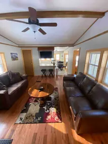 Cabin In The Pines - Image 5