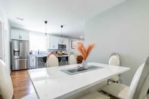 #1 🗽Massive 3BR 2BT+2🅿️ KingBd near NYC&Am.Dream - Image 3