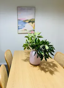 Family Favourite, Spacious 2 Bedroom Unit - Image 4