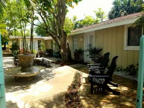 Siesta Gardens @ Siesta Key Village - Image 2