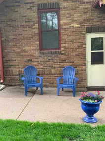 Cozy N Clean Brick Bungalow Dundee-  Best Porch Swing in the metro! - Image 5